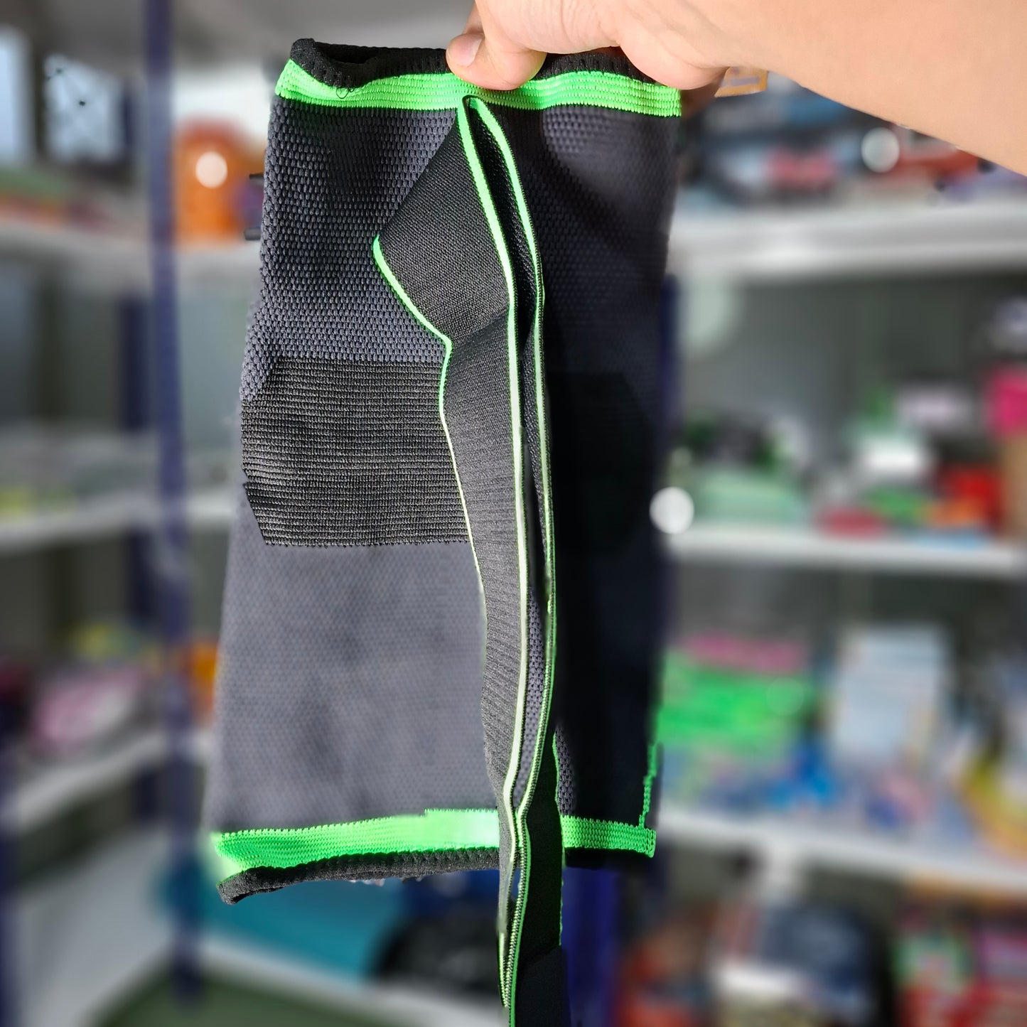 Knee Guard/Support With Straps