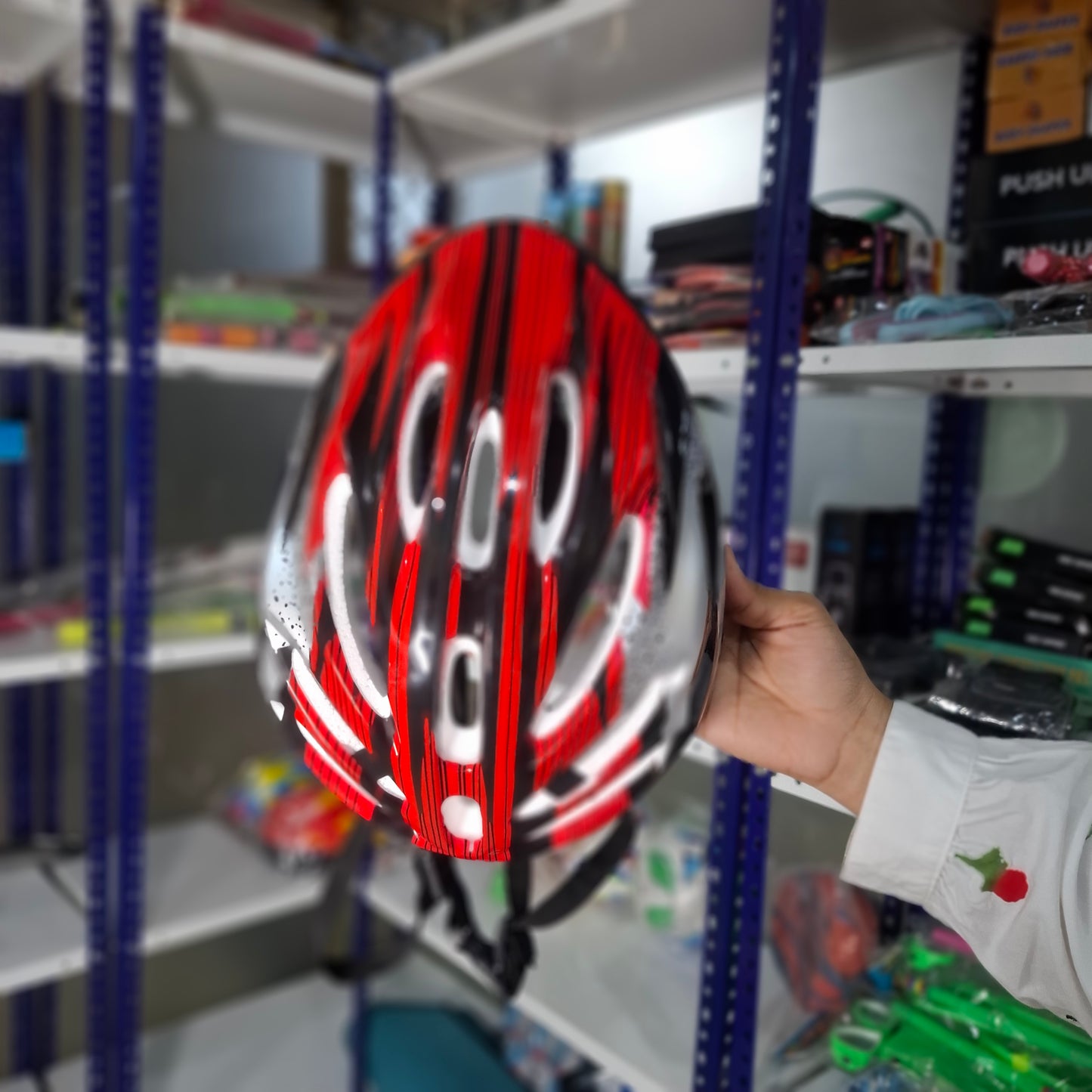 Cycling Helmet (LARGE)