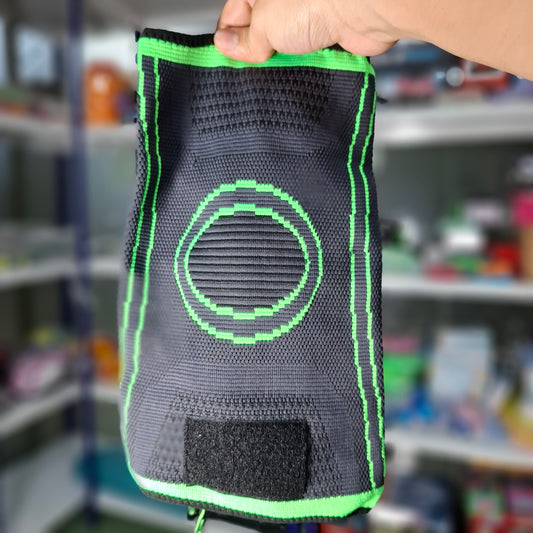 Knee Guard/Support With Straps